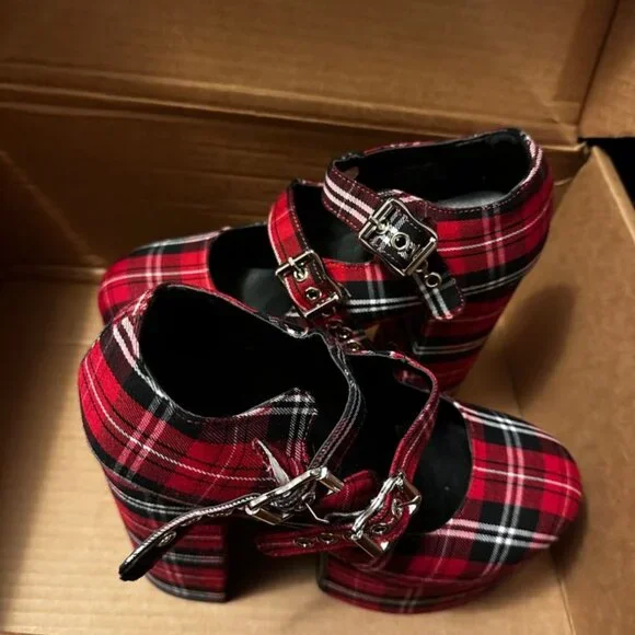 Dolls Kill/Current Mood "Hate To Love Platform Mary Janes" - Picture 4 of 7